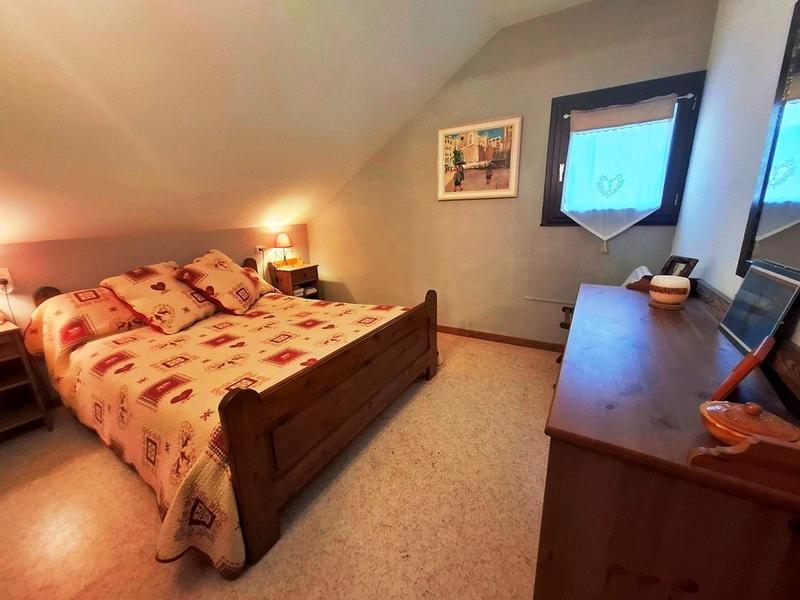 Maison traditionnelle - 82 m² - 4 pièces