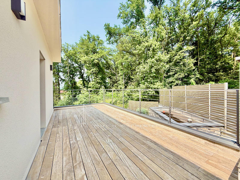 Villa - 145 m² - 6 pièces