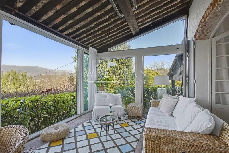 Maison - 164 m² - 6 pièces