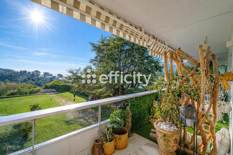 Appartement - 110 m² - 3 pièces