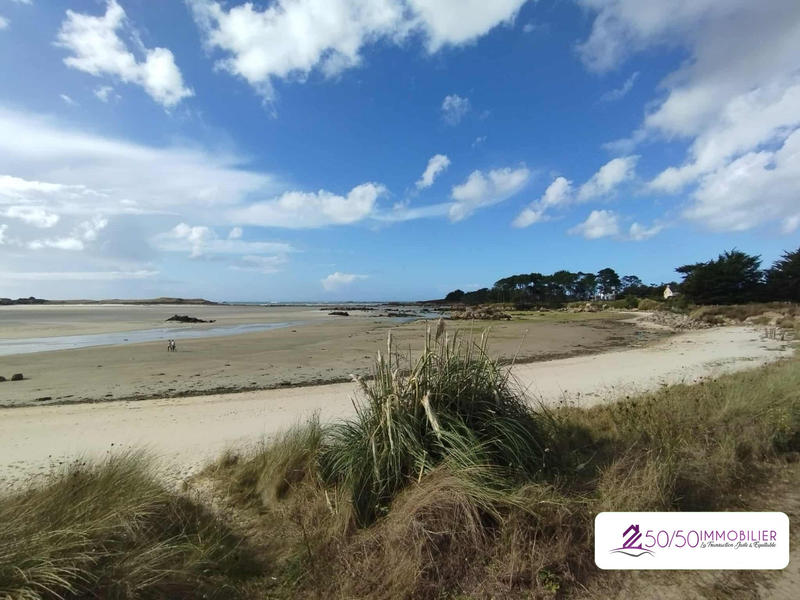 Maison traditionnelle - 104 m² - 6 pièces