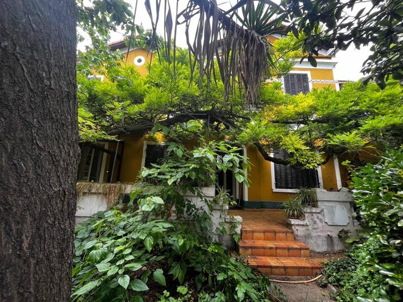 Maison - 161 m² - 7 pièces