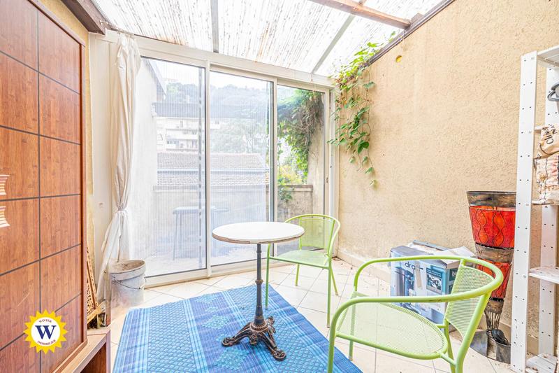 Maison - 104 m² - 5 pièces