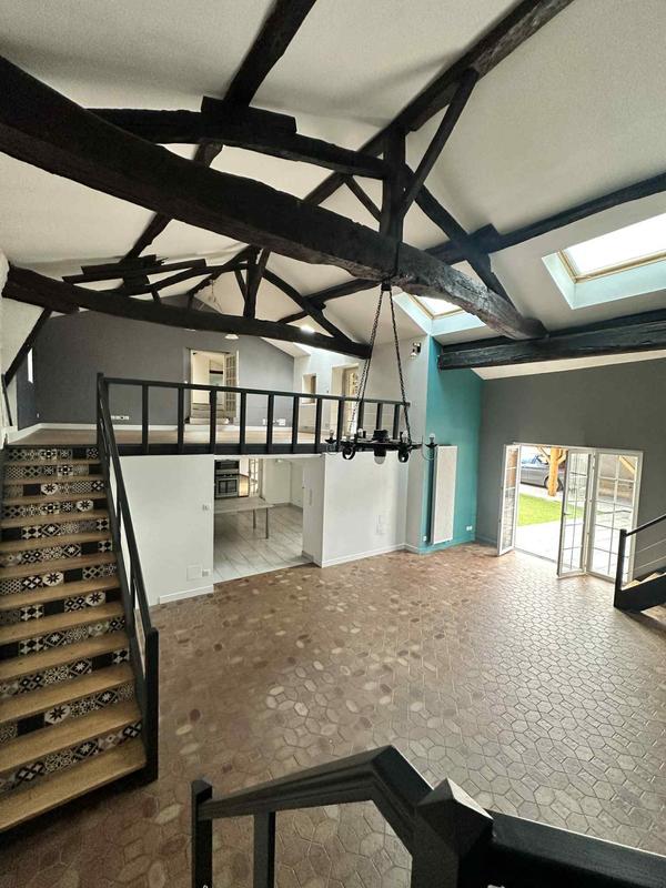 Maison ancienne - 180 m² - 6 pièces