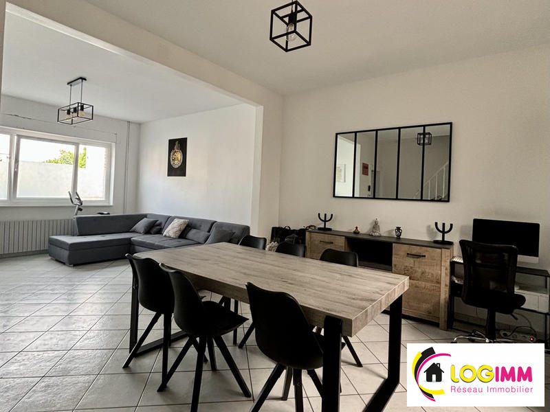 Maison - 121 m² - 7 pièces