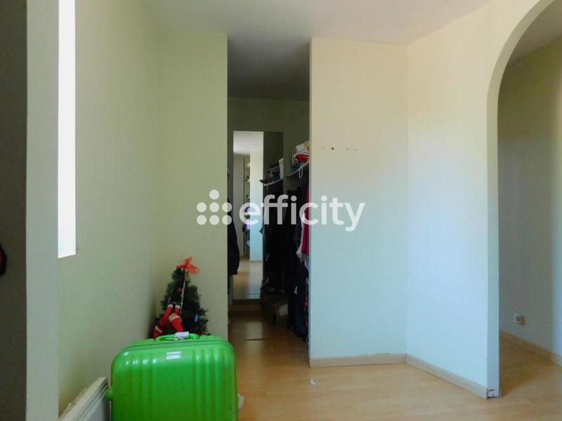 Immeuble - 224 m² - 6 pièces