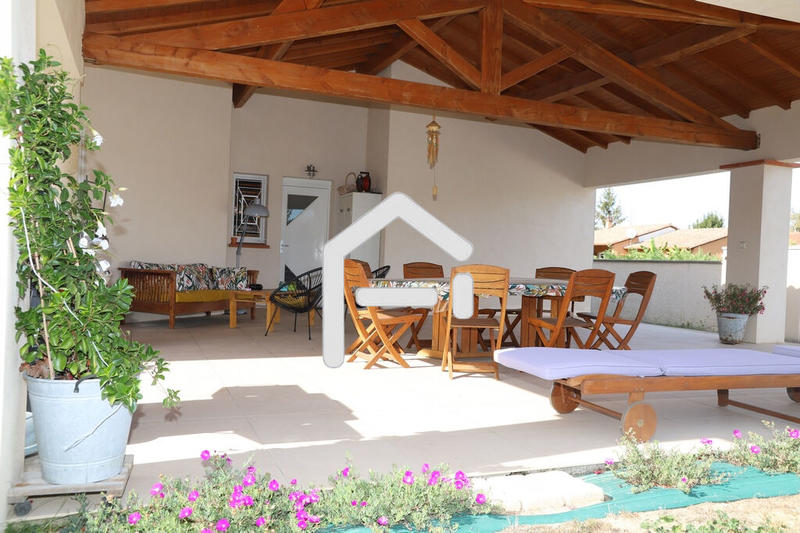 Villa - 230 m² - 7 pièces