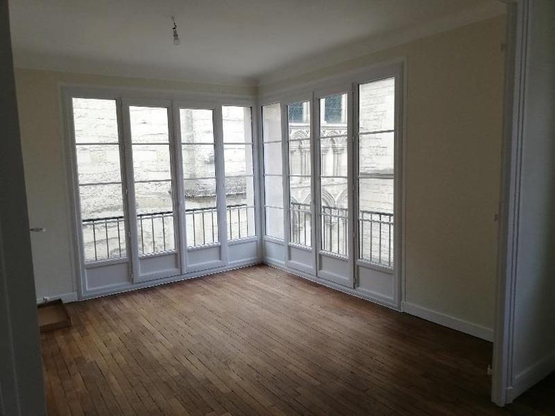 Appartement - 64 m² - 2 pièces