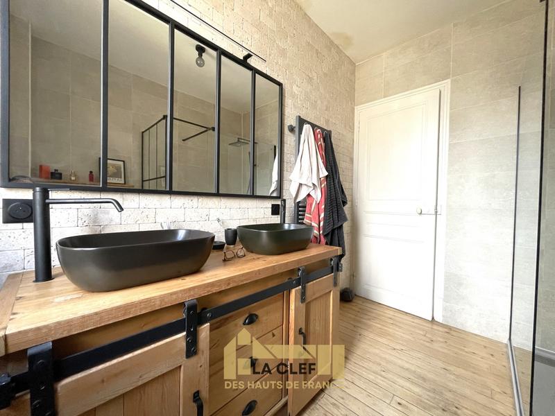 Maison - 123 m² - 5 pièces