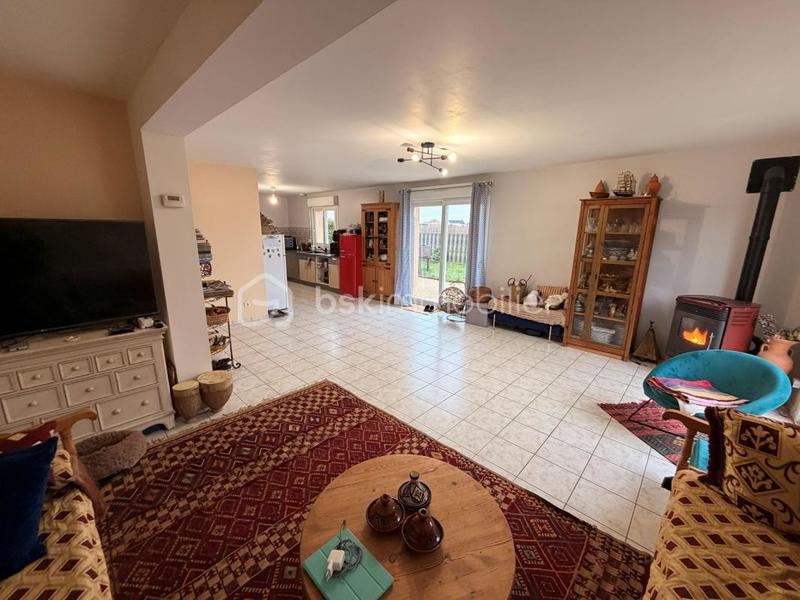 Maison traditionnelle - 132 m² - 6 pièces