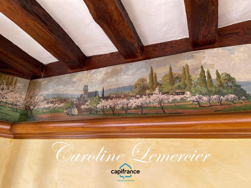 Maison - 245 m² - 8 pièces