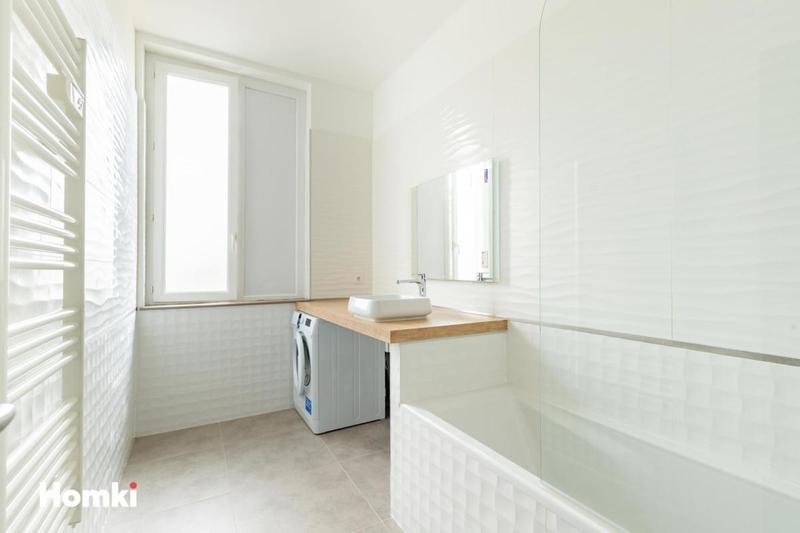 Appartement - 150 m² - 5 pièces