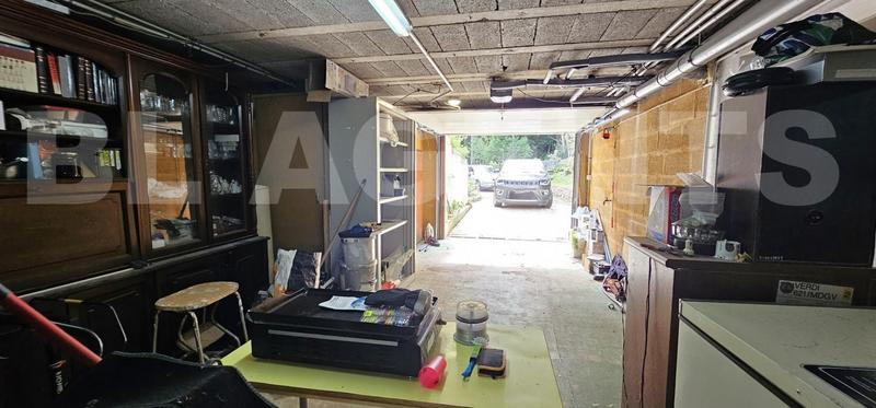 Maison traditionnelle - 140 m² - 6 pièces