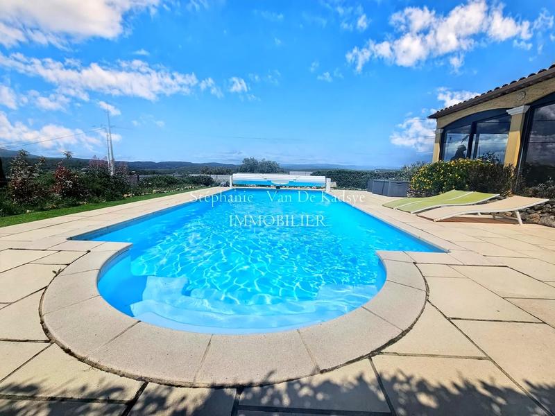 Villa - 130 m² - 5 pièces