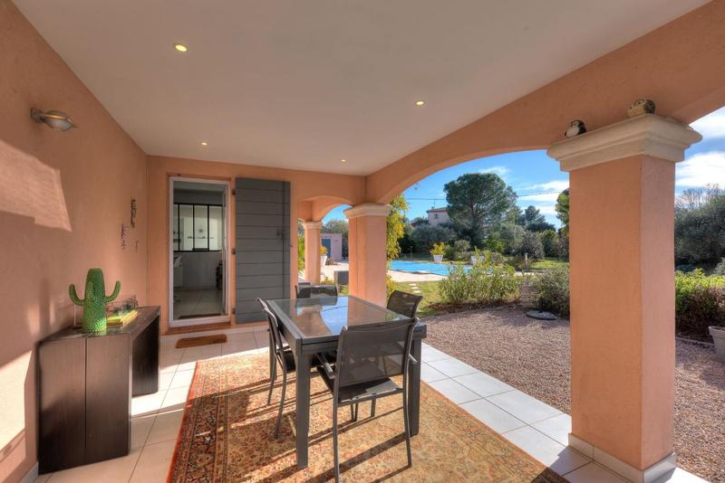 Villa - 175 m² - 5 pièces