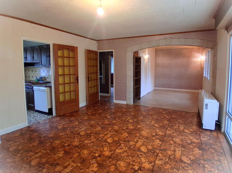 Maison - 96 m² - 4 pièces