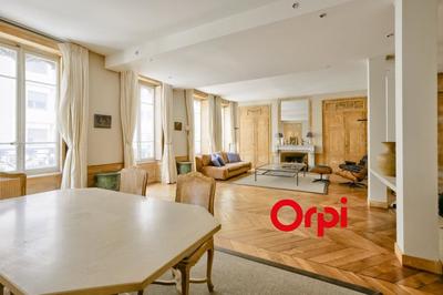 Appartement - 128 m² - 3 pièces