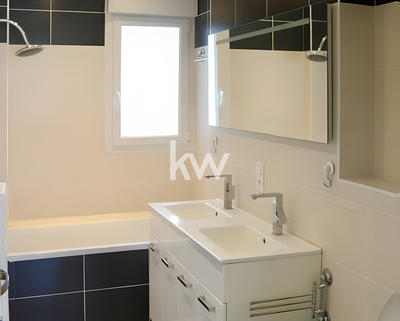 Appartement - 83 m² - 4 pièces