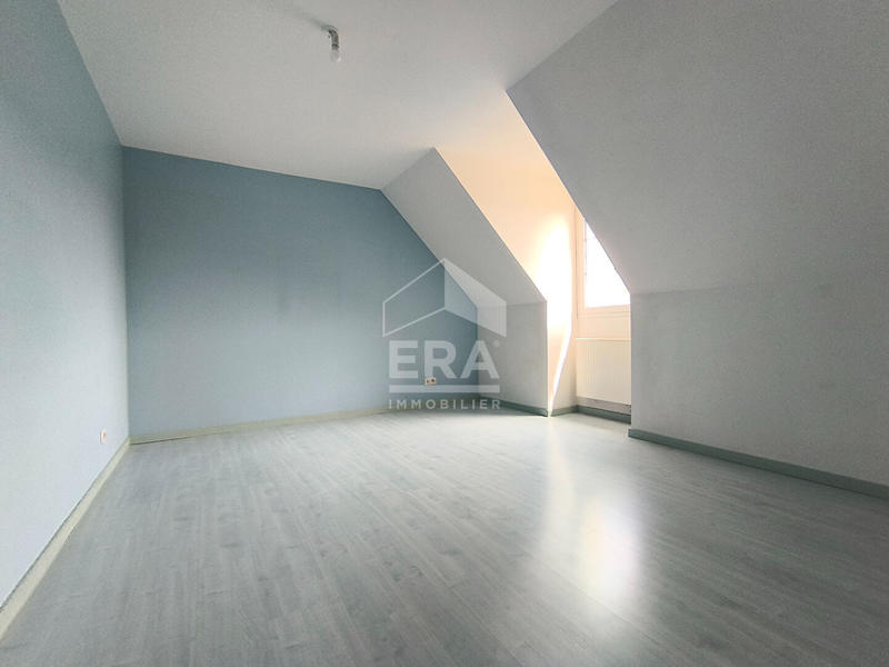 Maison - 204 m² - 6 pièces