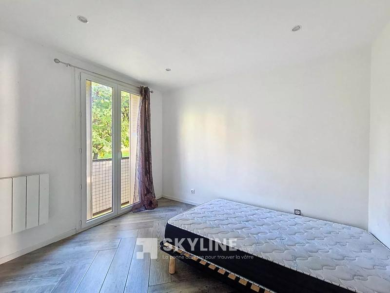 Appartement - 50 m² - 4 pièces