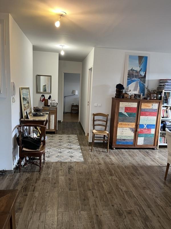 Appartement - 77 m² - 3 pièces