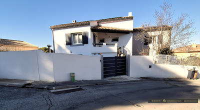 Villa - 185 m² - 7 pièces
