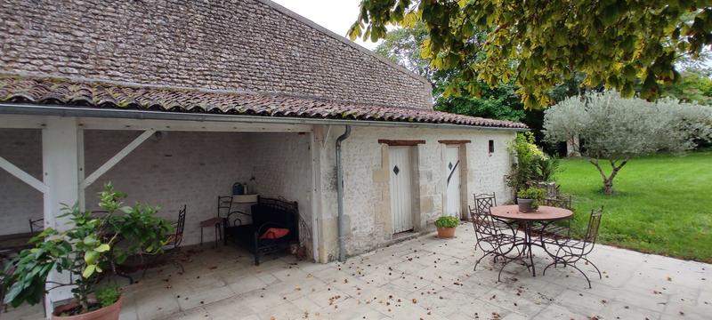 Maison ancienne - 180 m² - 7 pièces