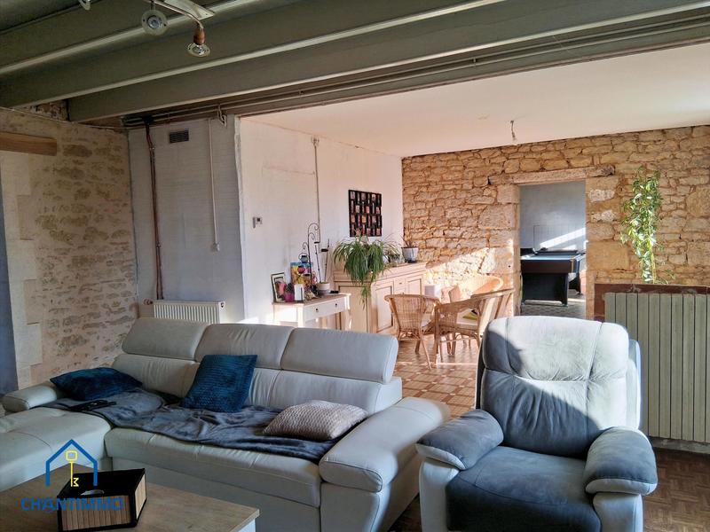 Maison ancienne - 204 m² - 9 pièces