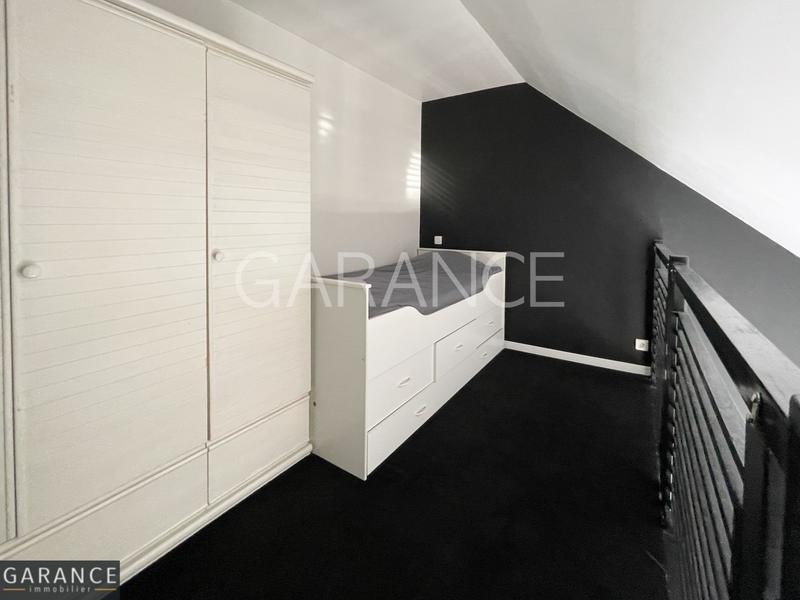 Maison - 211 m² - 6 pièces