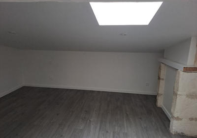 Studio - 11 m² - 1 pièce