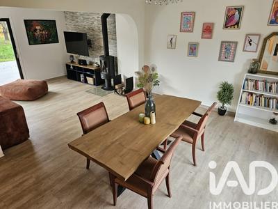 Maison - 152 m² - 7 pièces