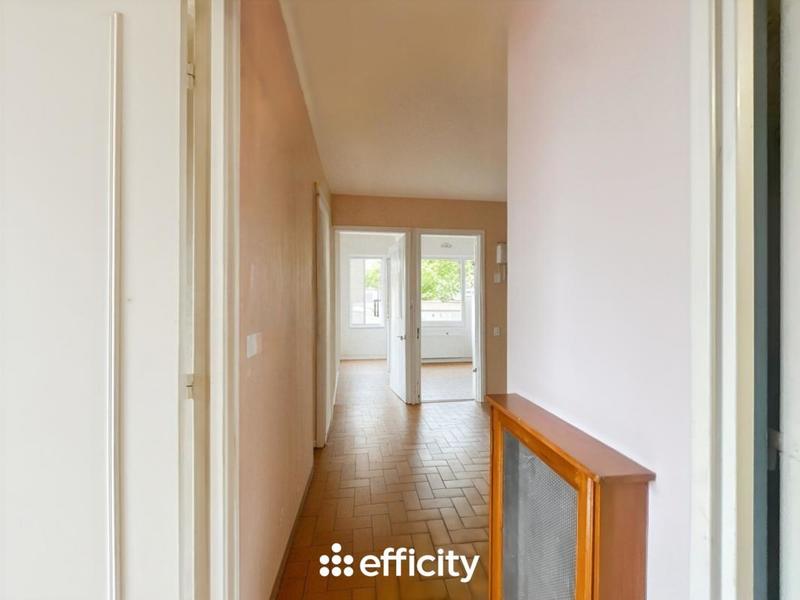 Appartement - 70 m² - 4 pièces