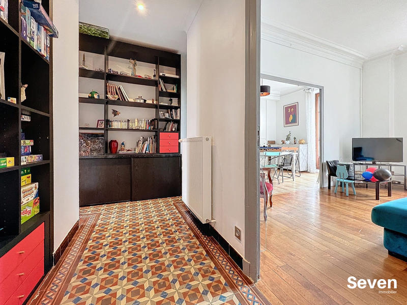 Appartement - 110 m² - 3 pièces