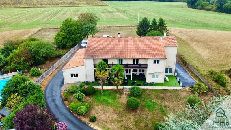 Local commercial - 545 m²