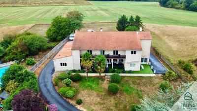 Local commercial - 545 m²