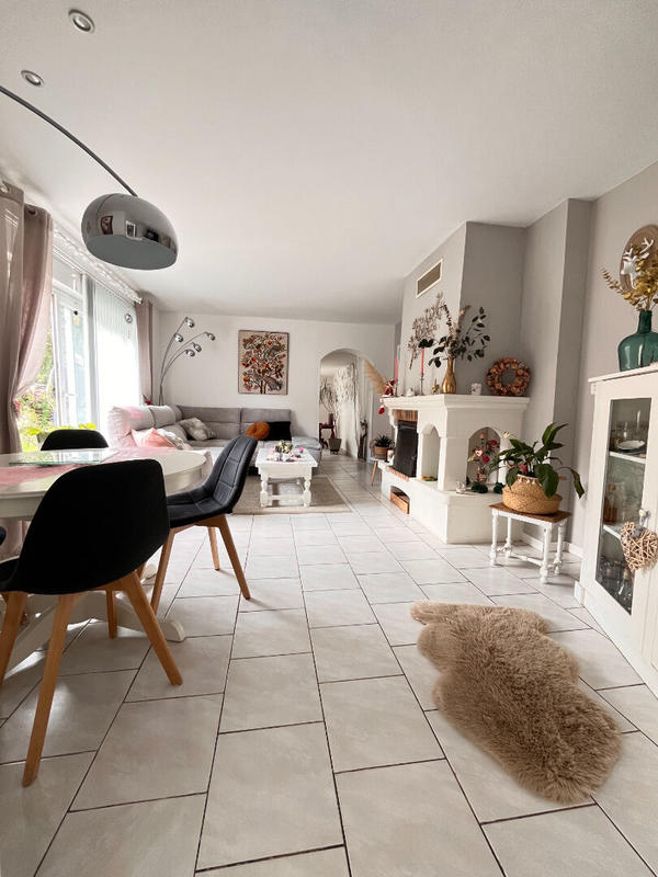 Maison - 194 m² - 6 pièces