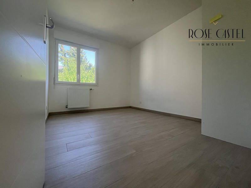 Maison - 100 m² - 6 pièces