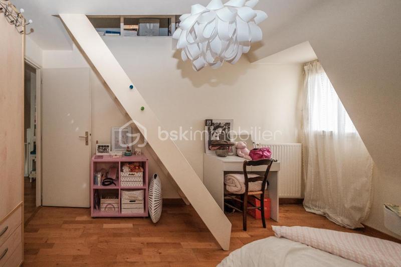 Maison traditionnelle - 86 m² - 5 pièces