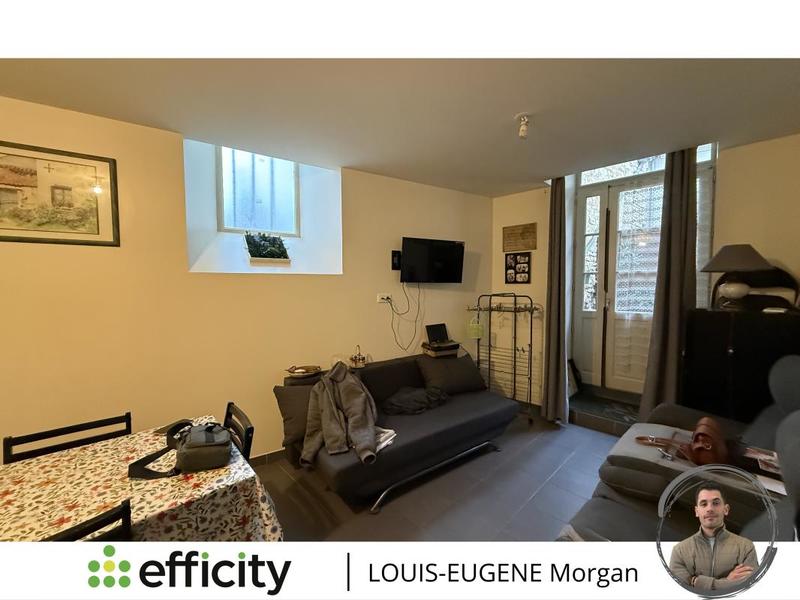 Immeuble - 150 m² - 10 pièces