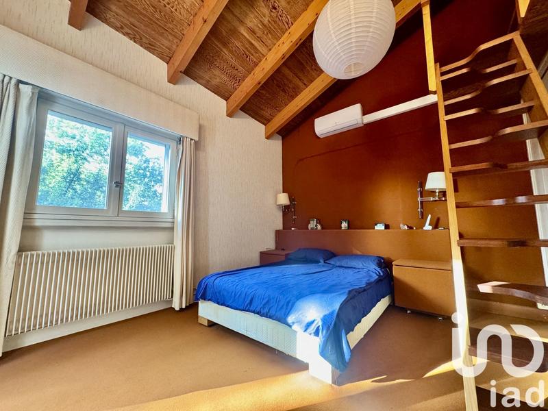 Maison de maîtres - 220 m² - 9 pièces