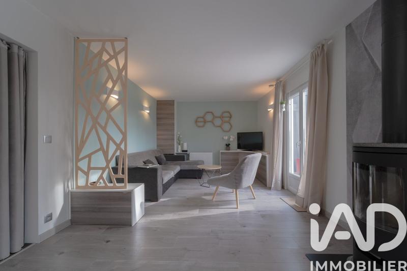Maison - 108 m² - 6 pièces