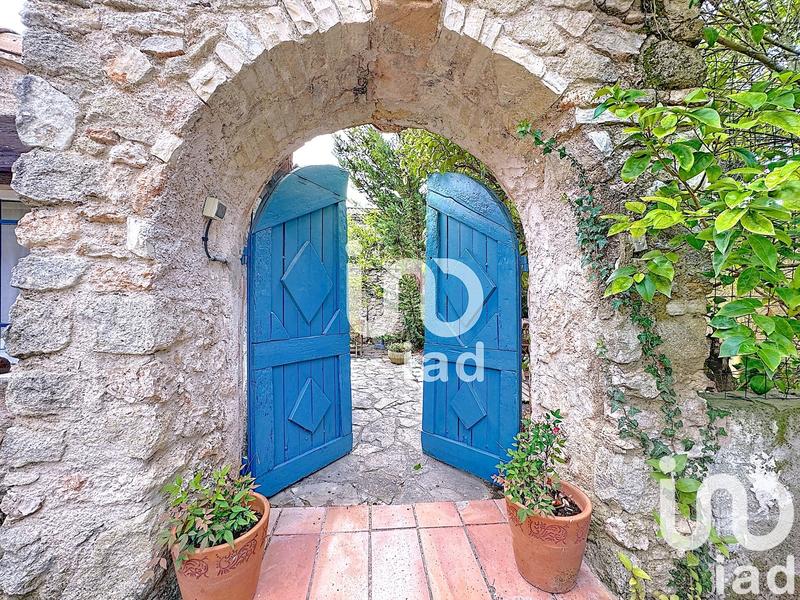 Maison - 186 m² - 9 pièces