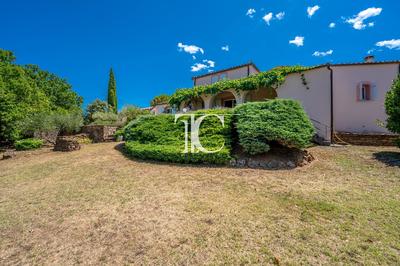 Villa - 145 m² - 7 pièces