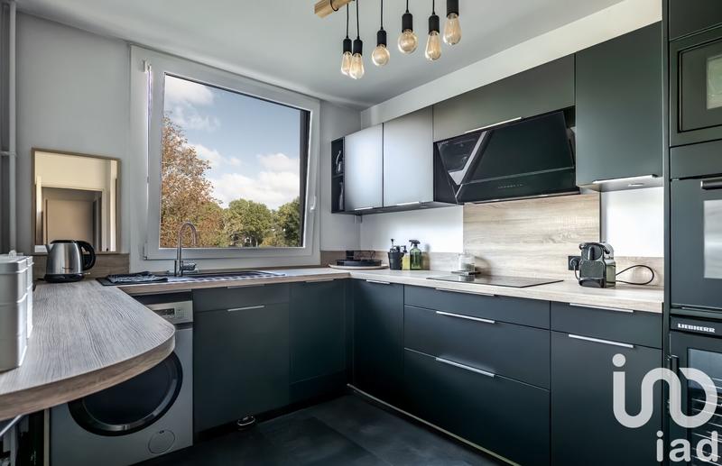 Appartement - 82 m² - 4 pièces