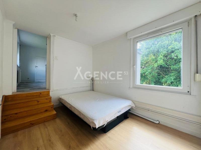 Immeuble - 156 m² - 9 pièces