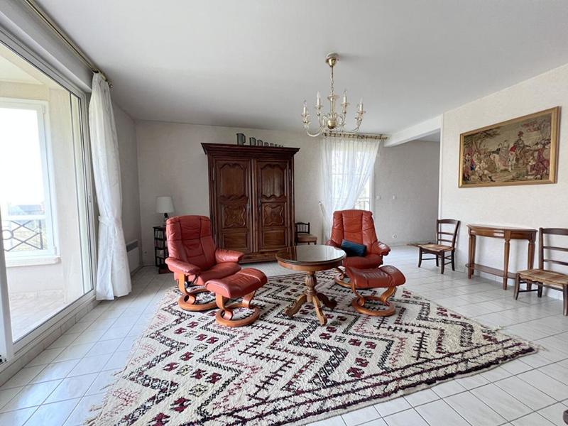 Appartement - 108 m² - 5 pièces