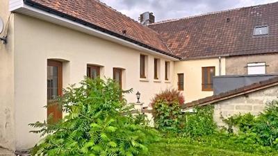 Maison - 159 m² - 6 pièces