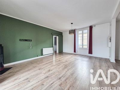 Appartement - 96 m² - 5 pièces