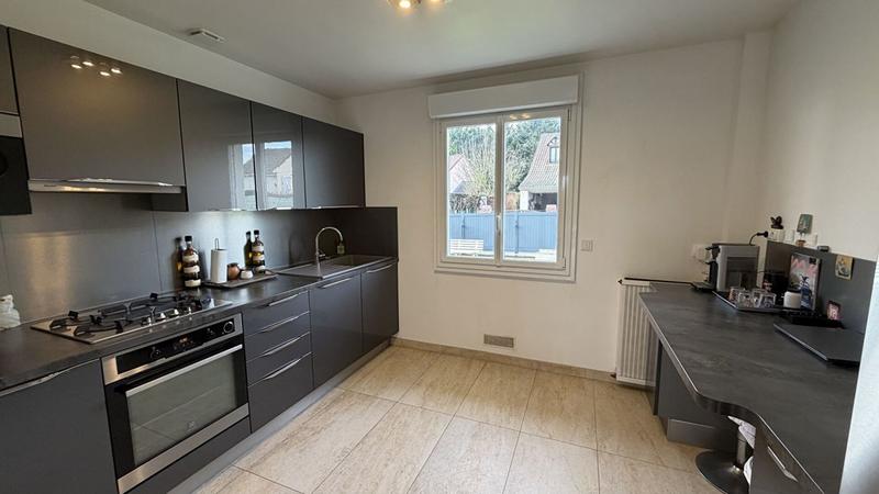 Maison - 154 m² - 8 pièces