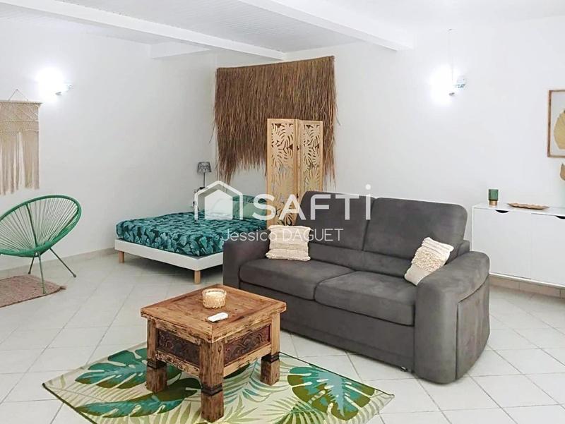 Maison - 208 m² - 8 pièces